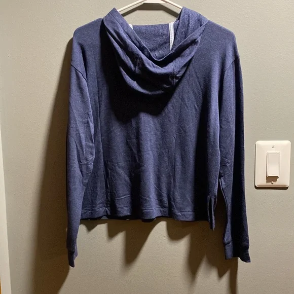 BRAND NEW GIRLS HOODIE SIZE XL (16) NWT! SMOKE FREE HOME! - Picture 5 of 6